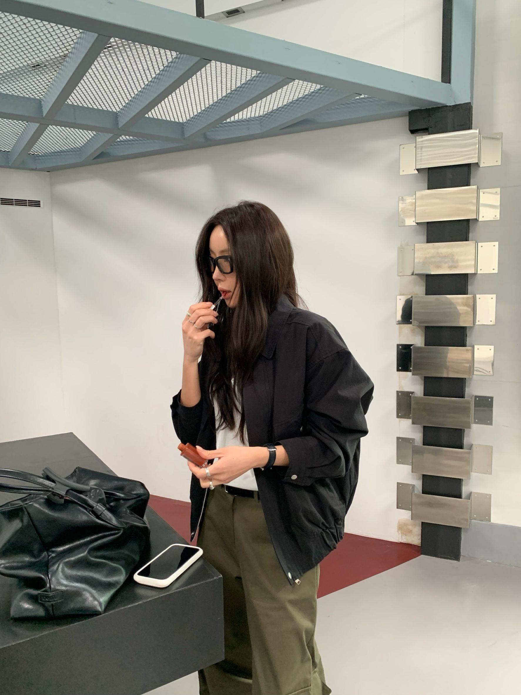 下擺縮腰夾克外套
